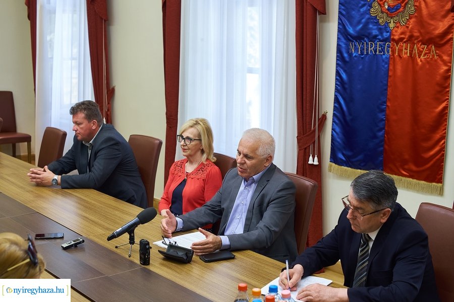 Az Ipari Park fejlesztése - sajtótájékoztató 20220511