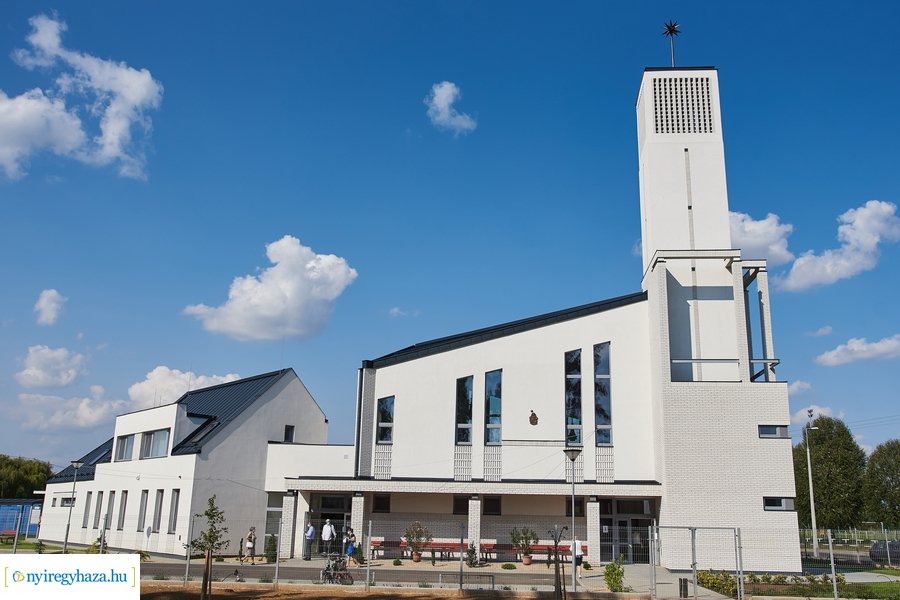 Az örökösföldi református templom szentelése