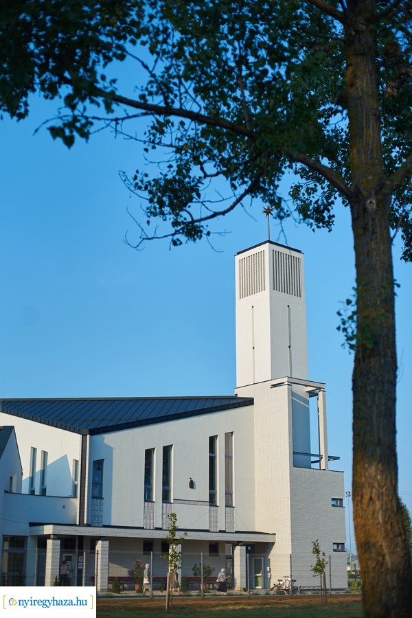 Az örökösföldi református templom szentelése