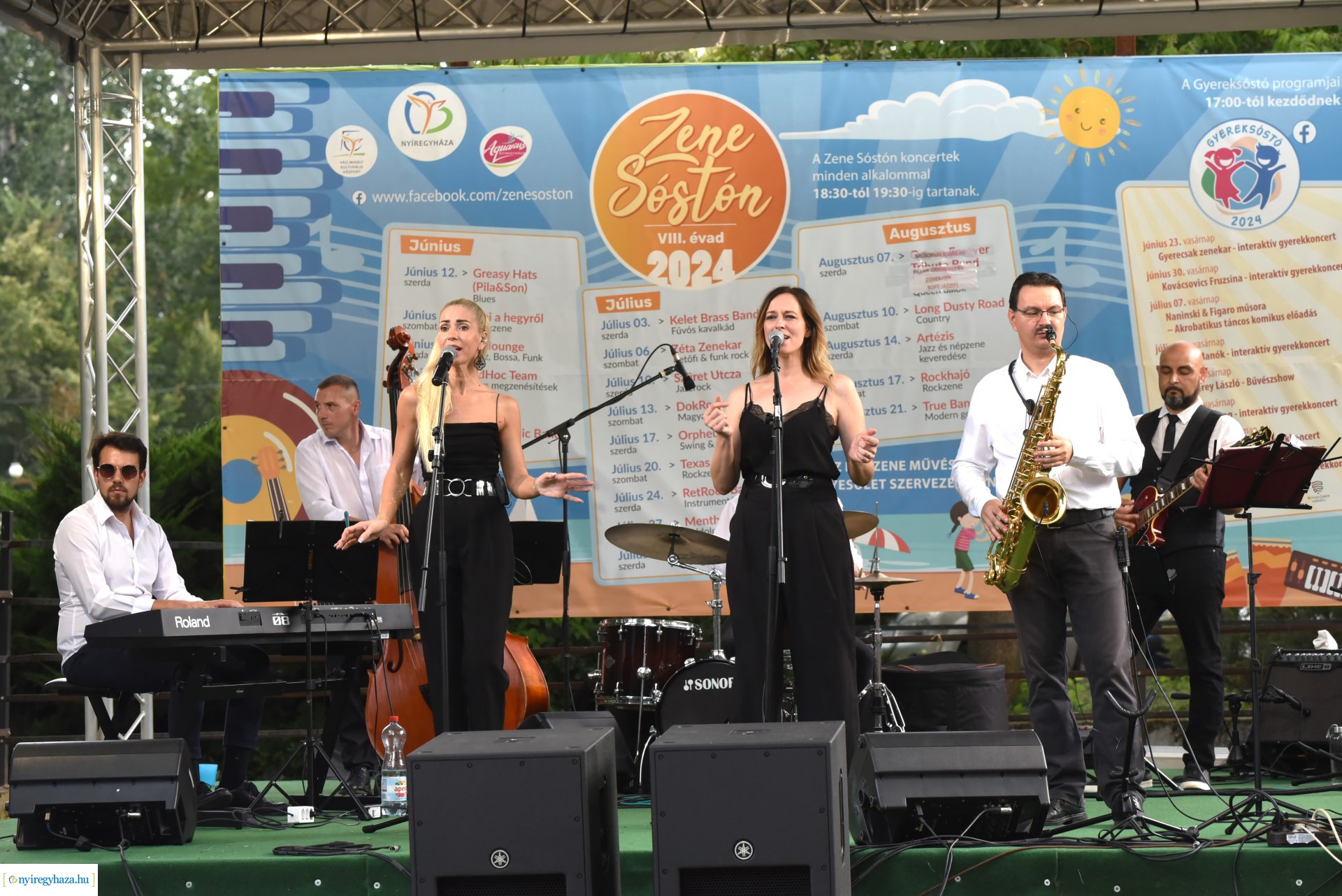 Az Orpheum Madams koncerje a Zene Sóstón programsorozat színpadán