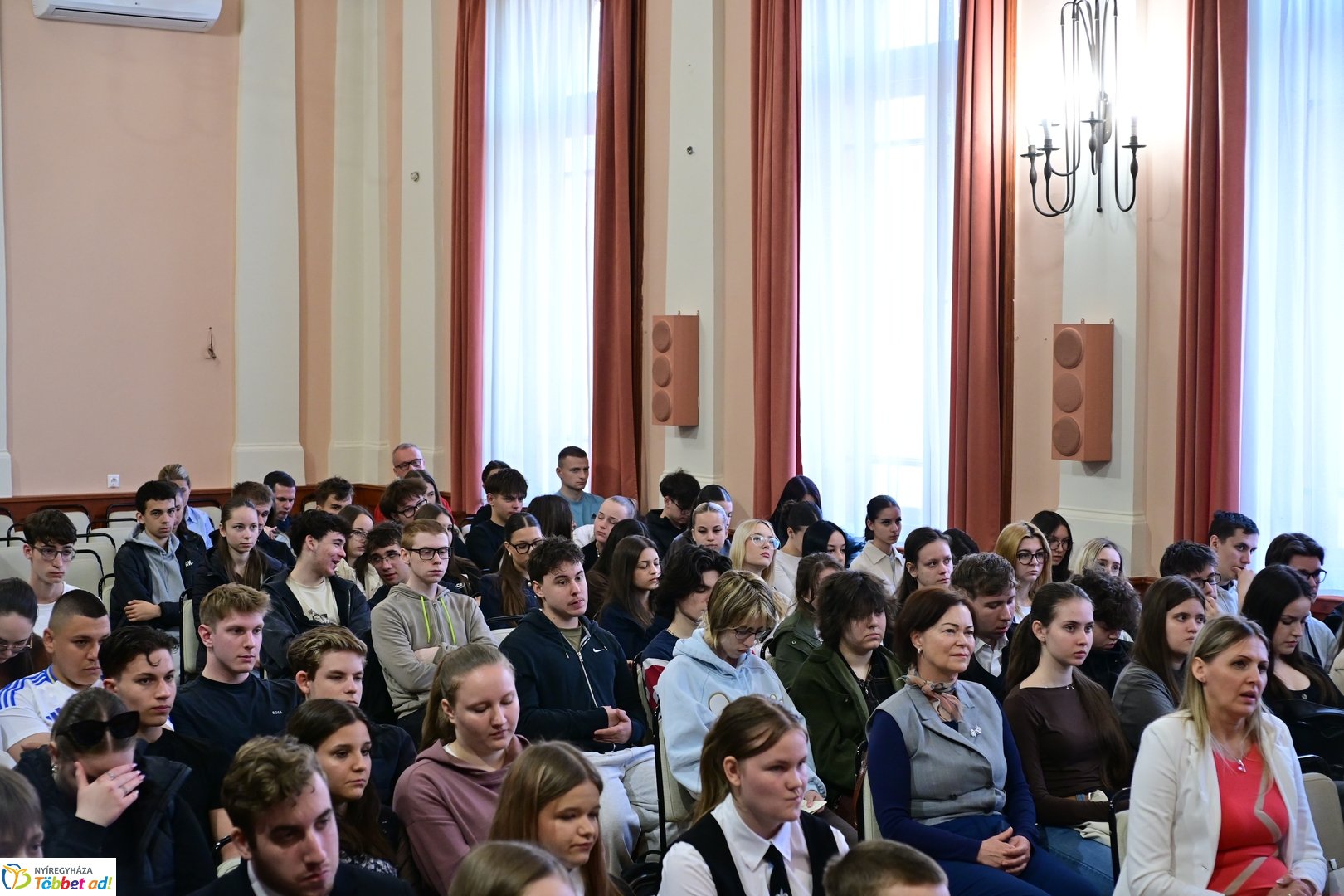 Az Úr érkezése - szavalóverseny a Kossuth Lajos gimnáziumban 2026