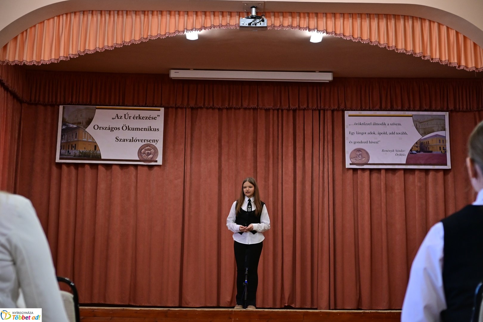 Az Úr érkezése - szavalóverseny a Kossuth Lajos gimnáziumban 2026