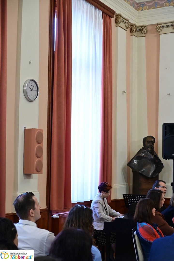 Az Úr érkezése - szavalóverseny a Kossuth Lajos gimnáziumban 2026