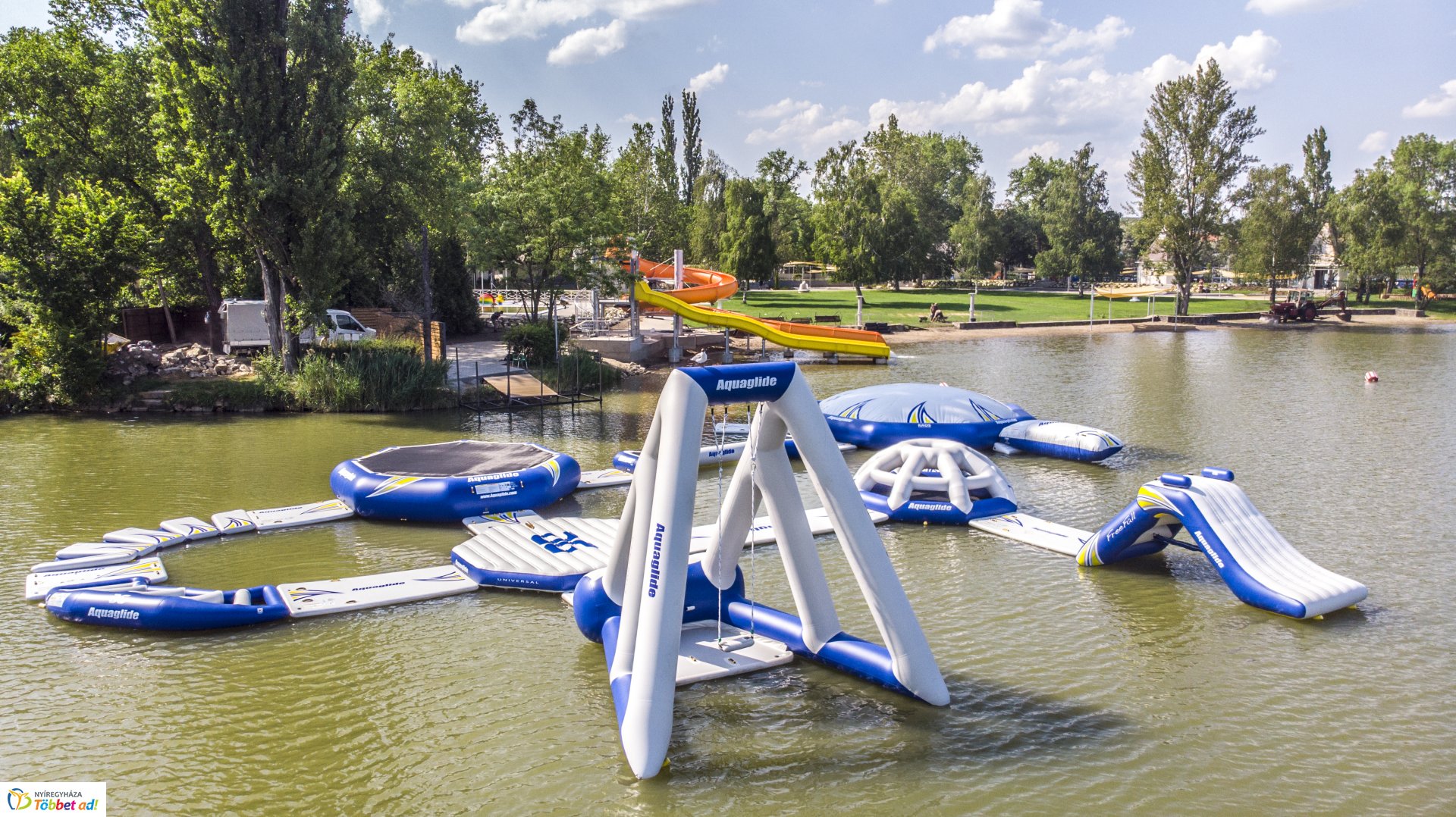 Az utolsó simításokat végzik a megújult Tófürdőben