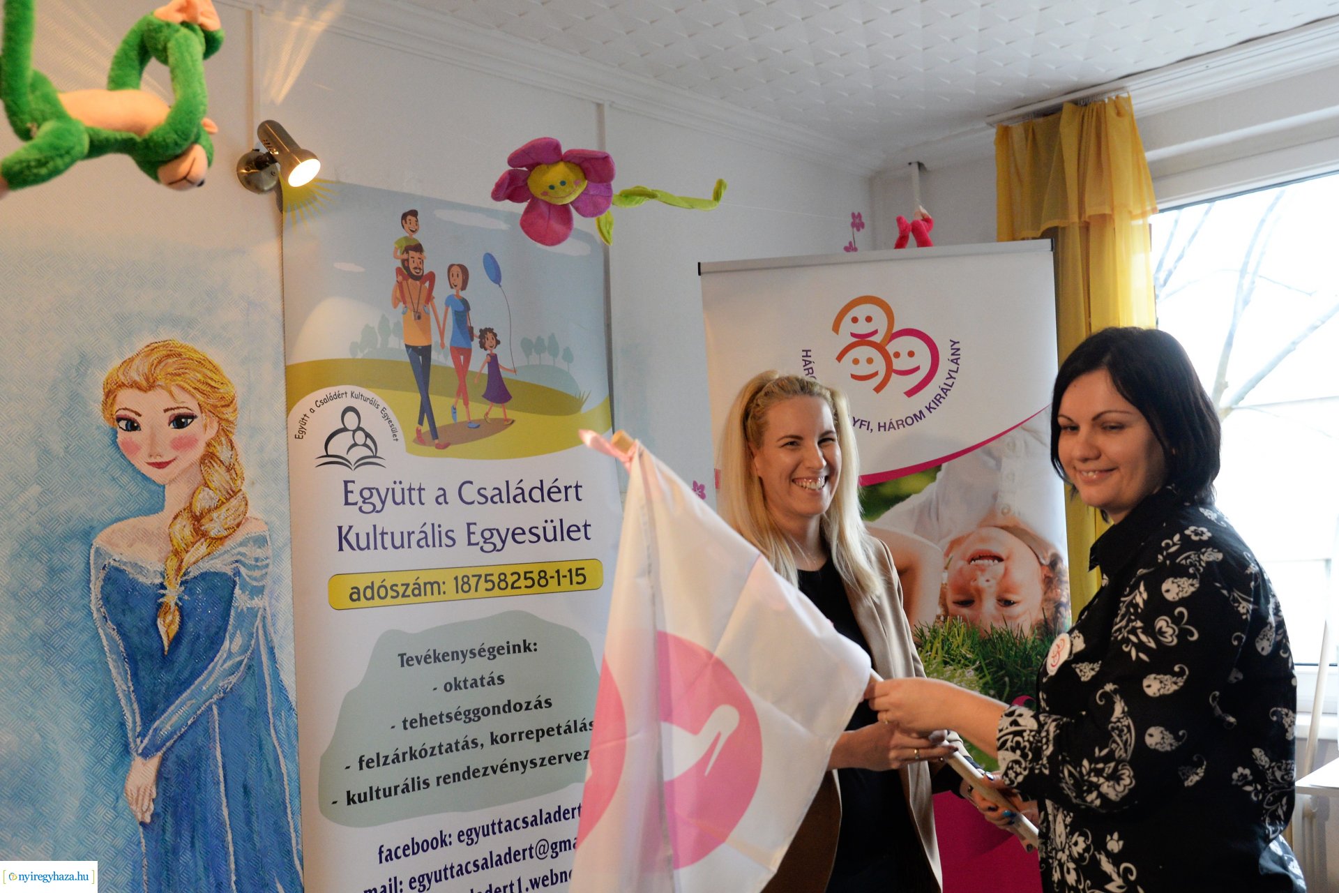 Babazászló átadás