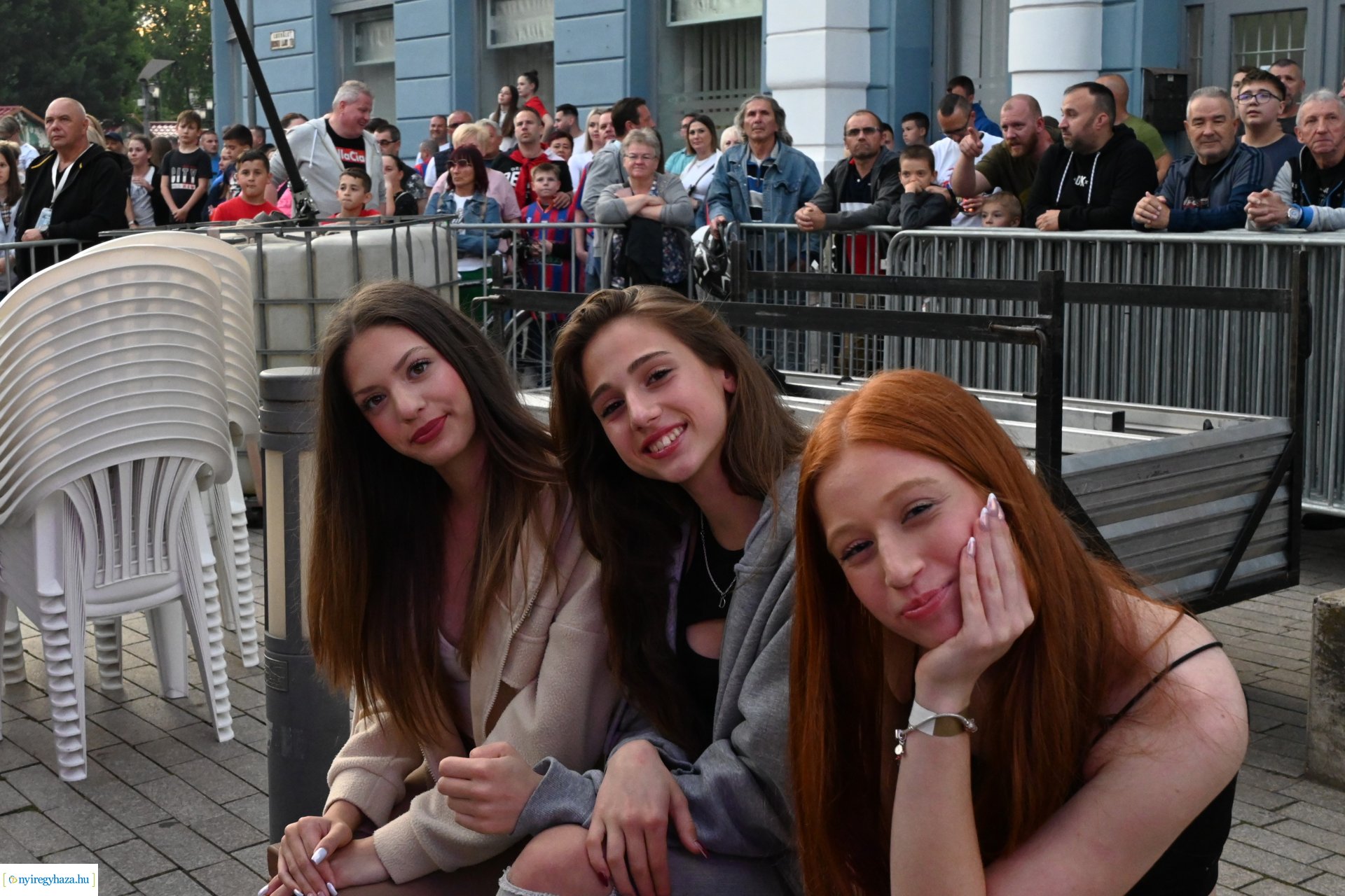 Bajnokavatás a Kossuth téren