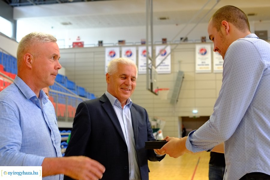 Bajnokcsapat a Hübner Nyíregyháza BS