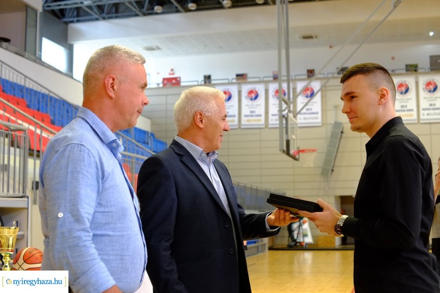 Bajnokcsapat a Hübner Nyíregyháza BS