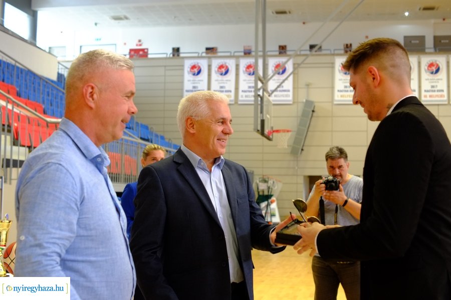 Bajnokcsapat a Hübner Nyíregyháza BS