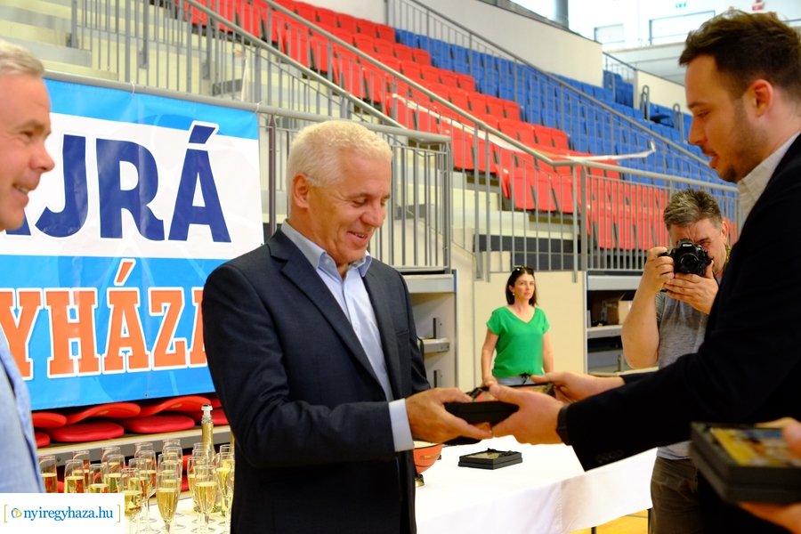 Bajnokcsapat a Hübner Nyíregyháza BS