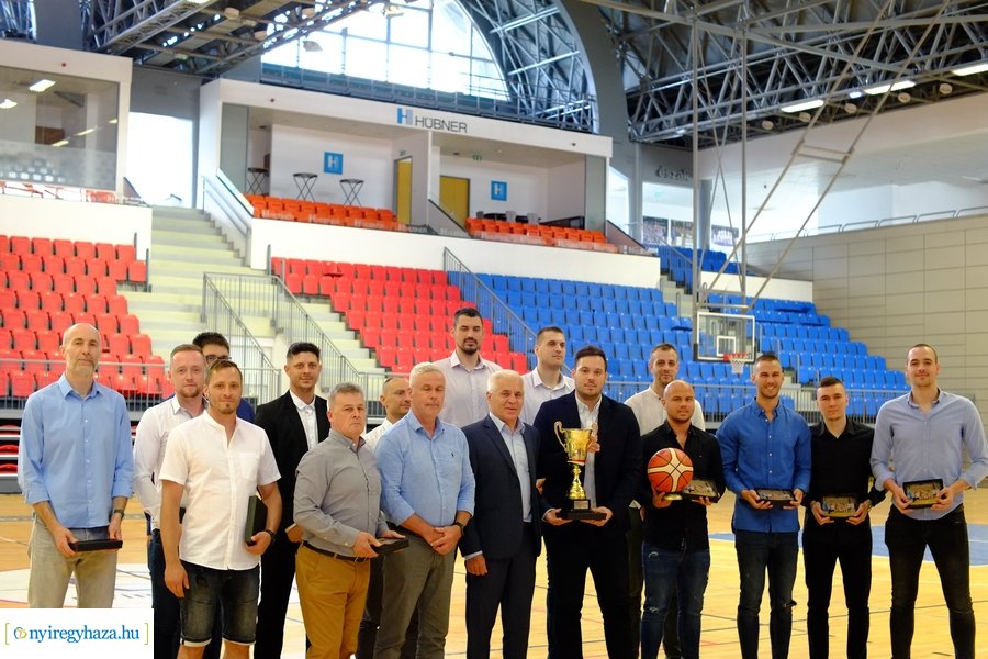 Bajnokcsapat a Hübner Nyíregyháza BS