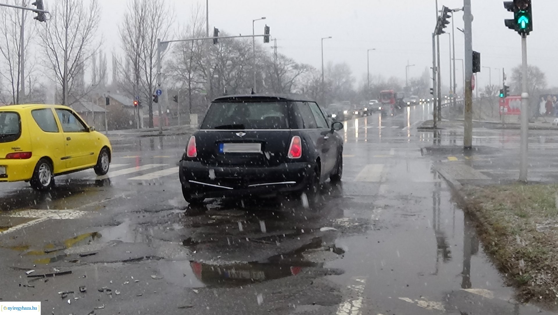 Baleset a Debreceni úton, az okozó elhagyta a helyszínt