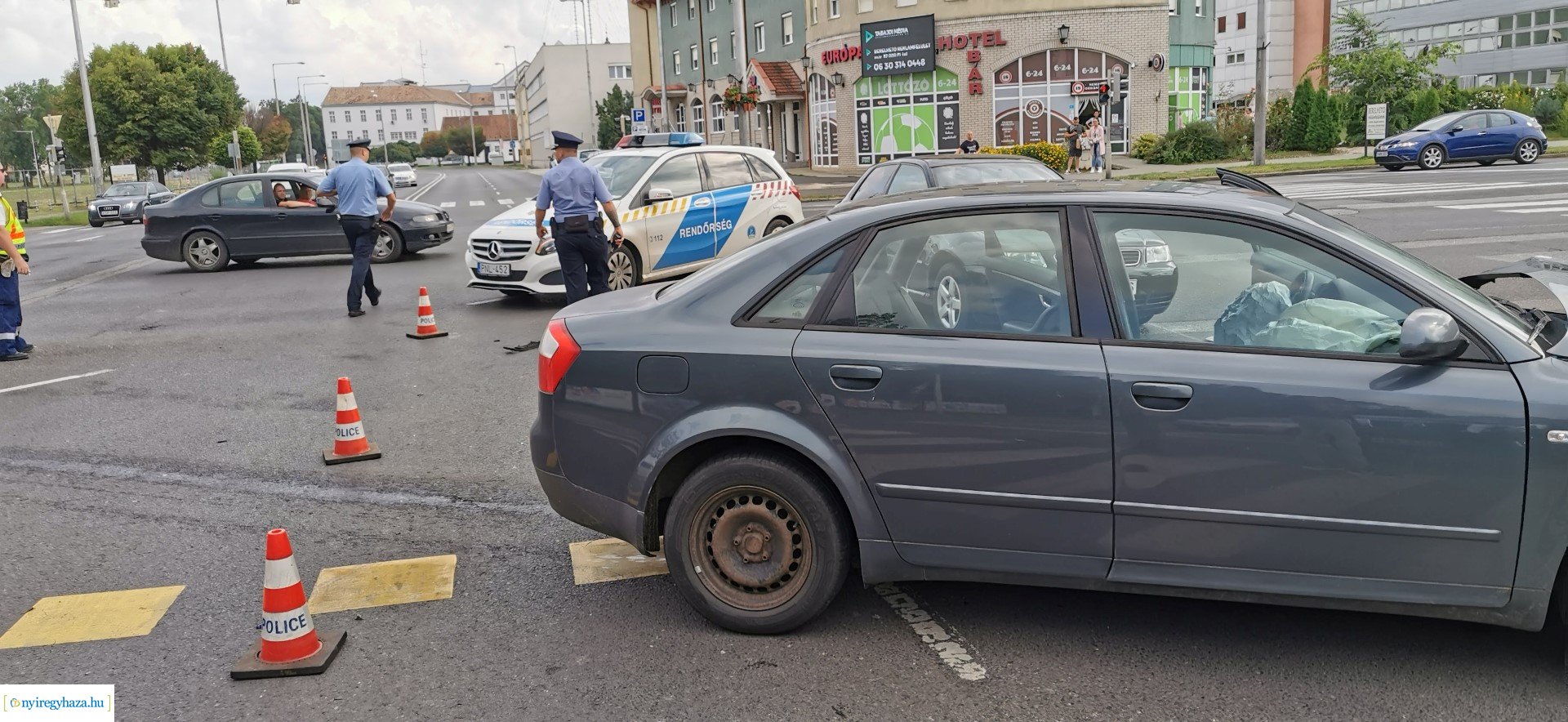 Baleset a kis Tesconál