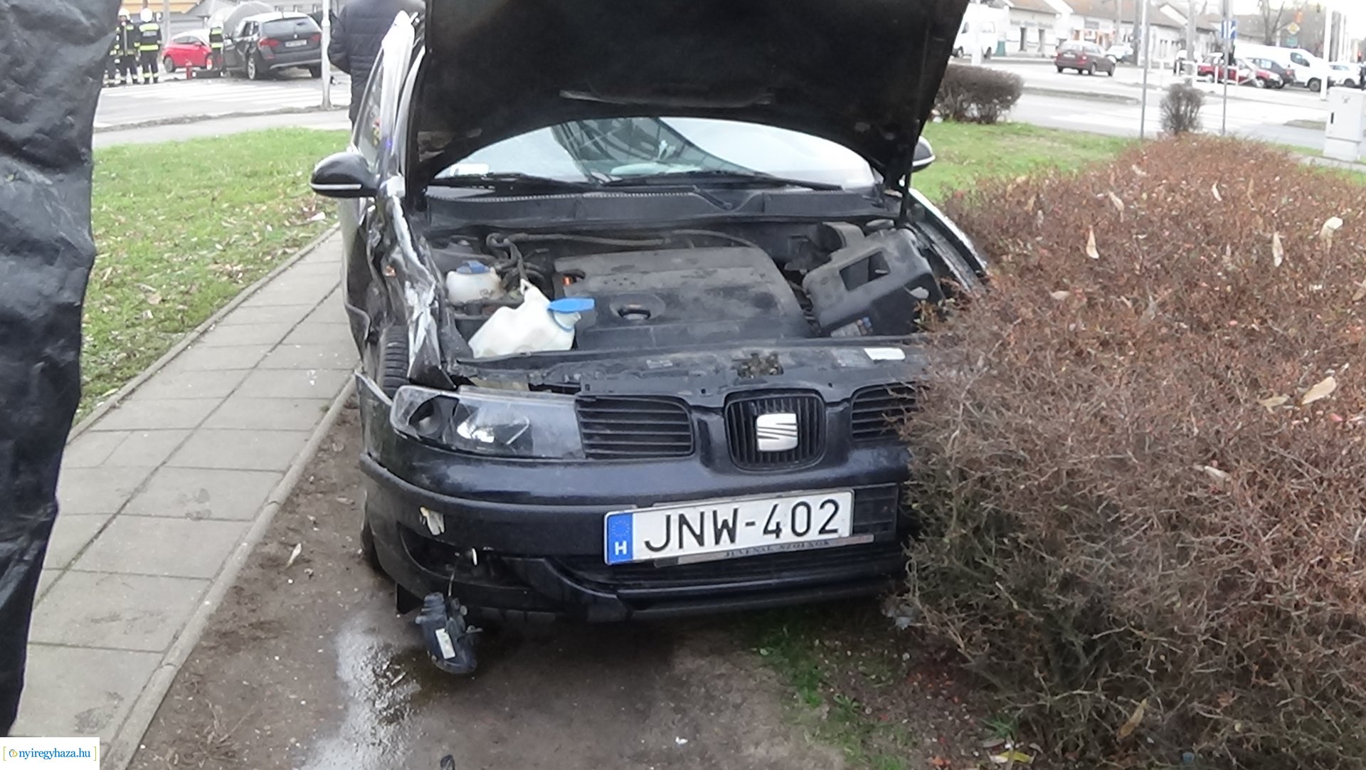 Baleset a László - Szegfű utcánál