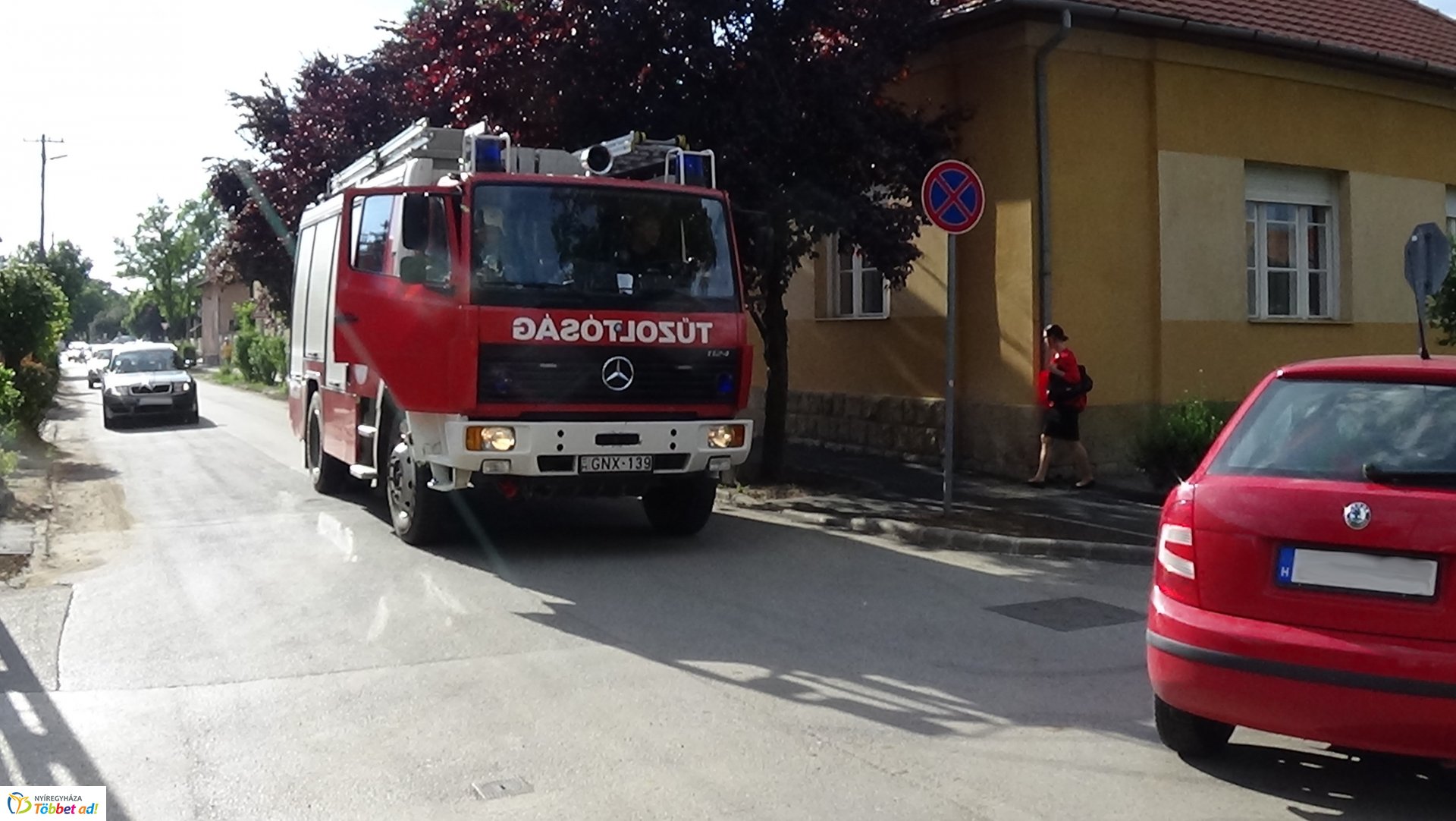 Baleset a Mikszáth Kálmán és a Czuczor Gergely utca kereszteződésében