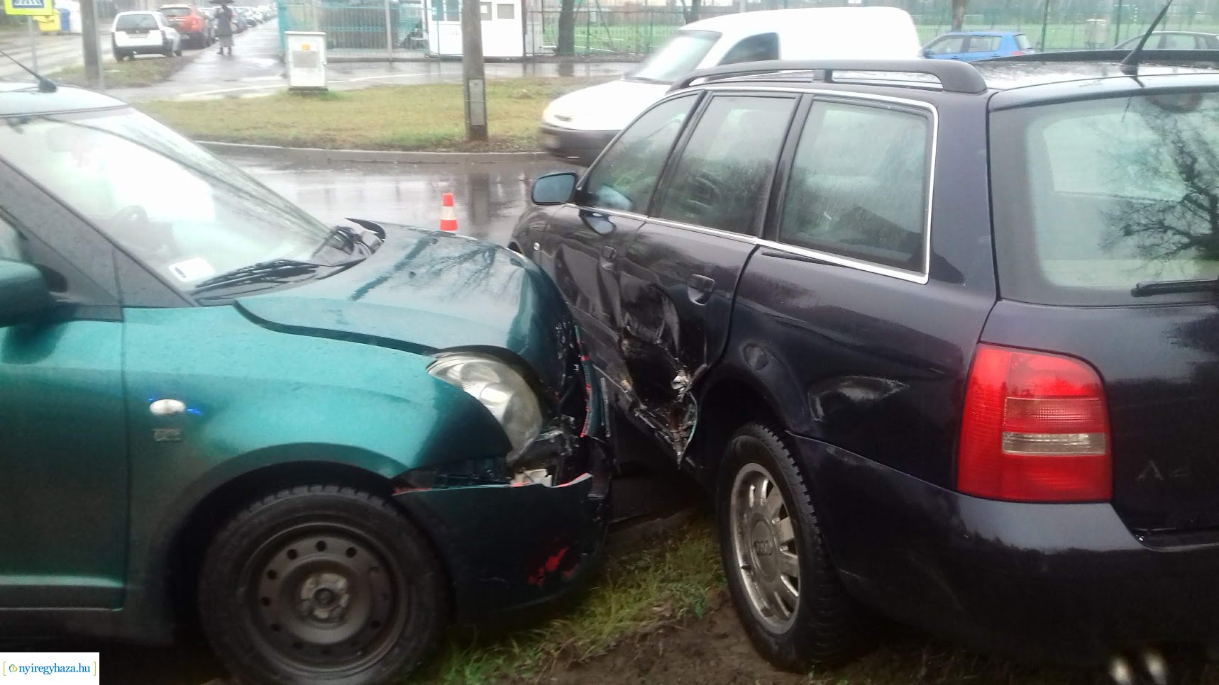 Baleset a Stadion és Krúdy Gyula utcák kereszteződésében