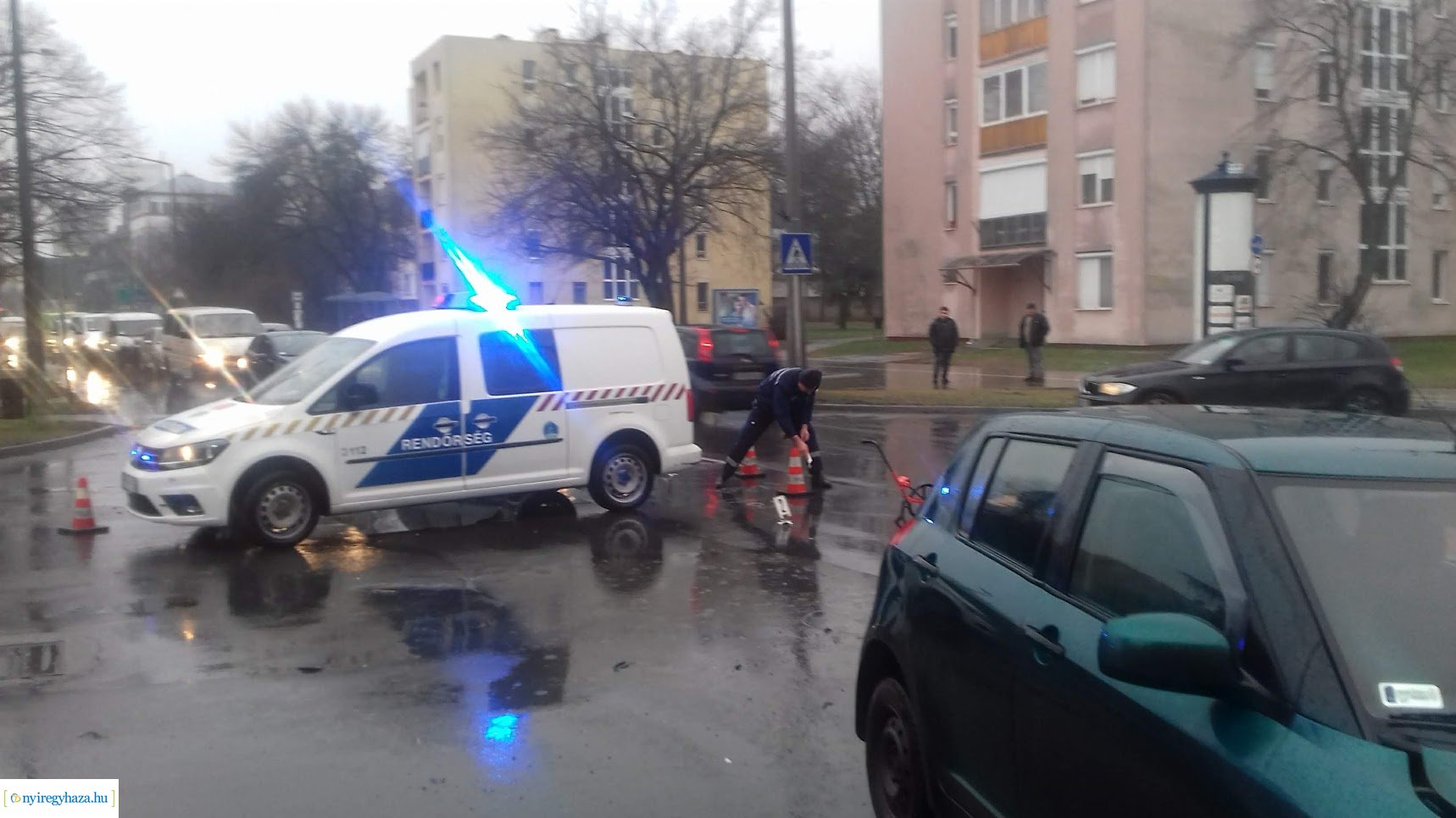 Baleset a Stadion és Krúdy Gyula utcák kereszteződésében