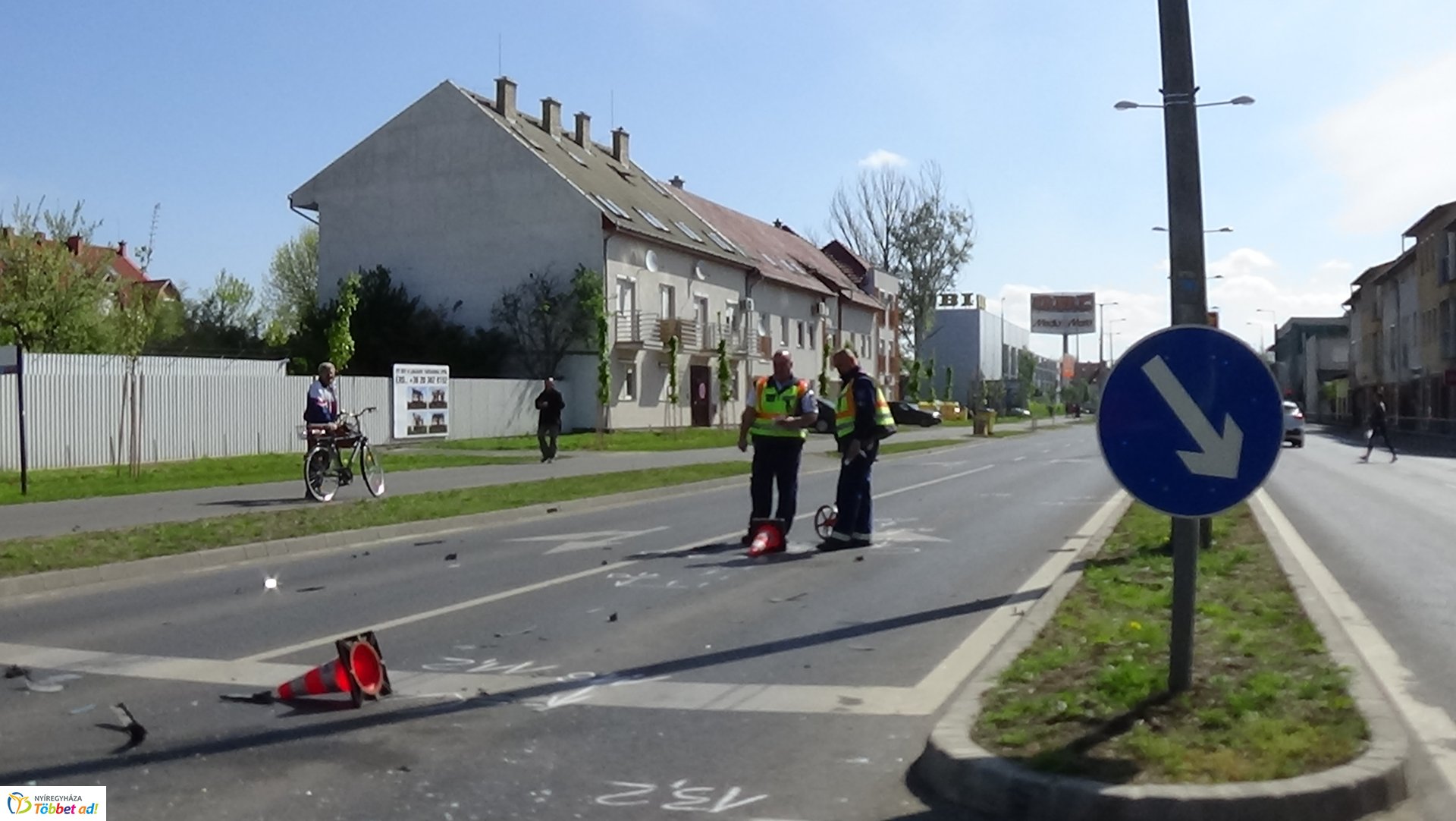 Baleset a Szegfű utcán