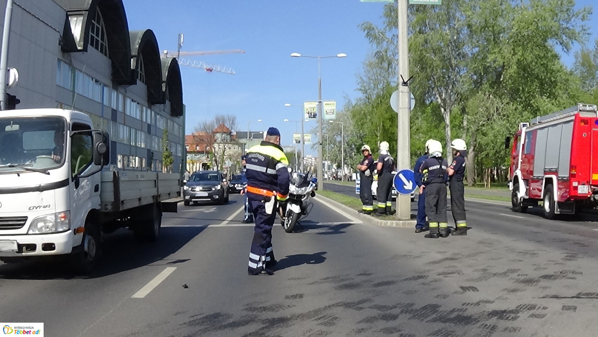 Baleset a Szegfű utcán