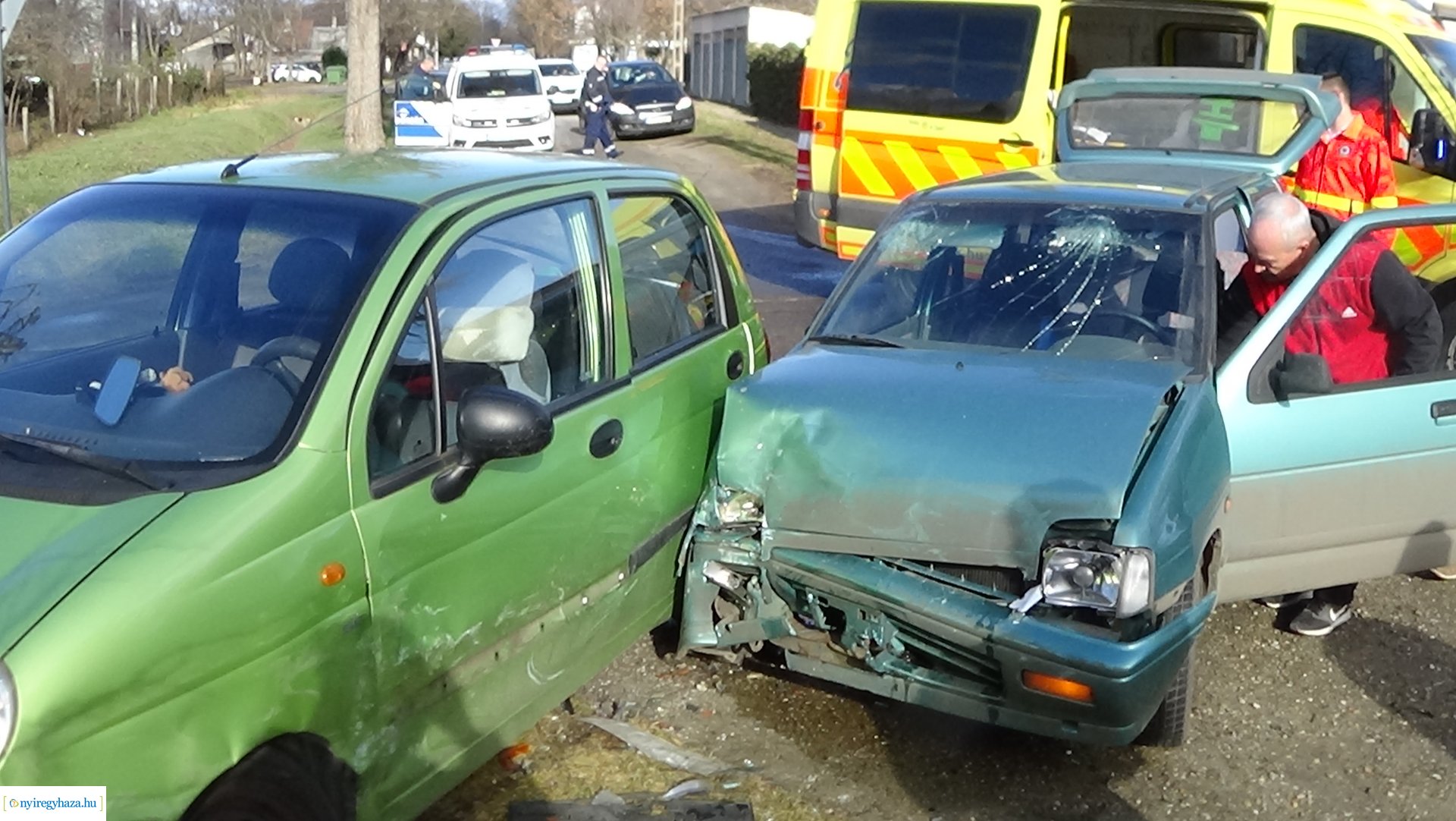Baleset a Táncsics Mihály és a Bartók Béla utca kereszteződésében