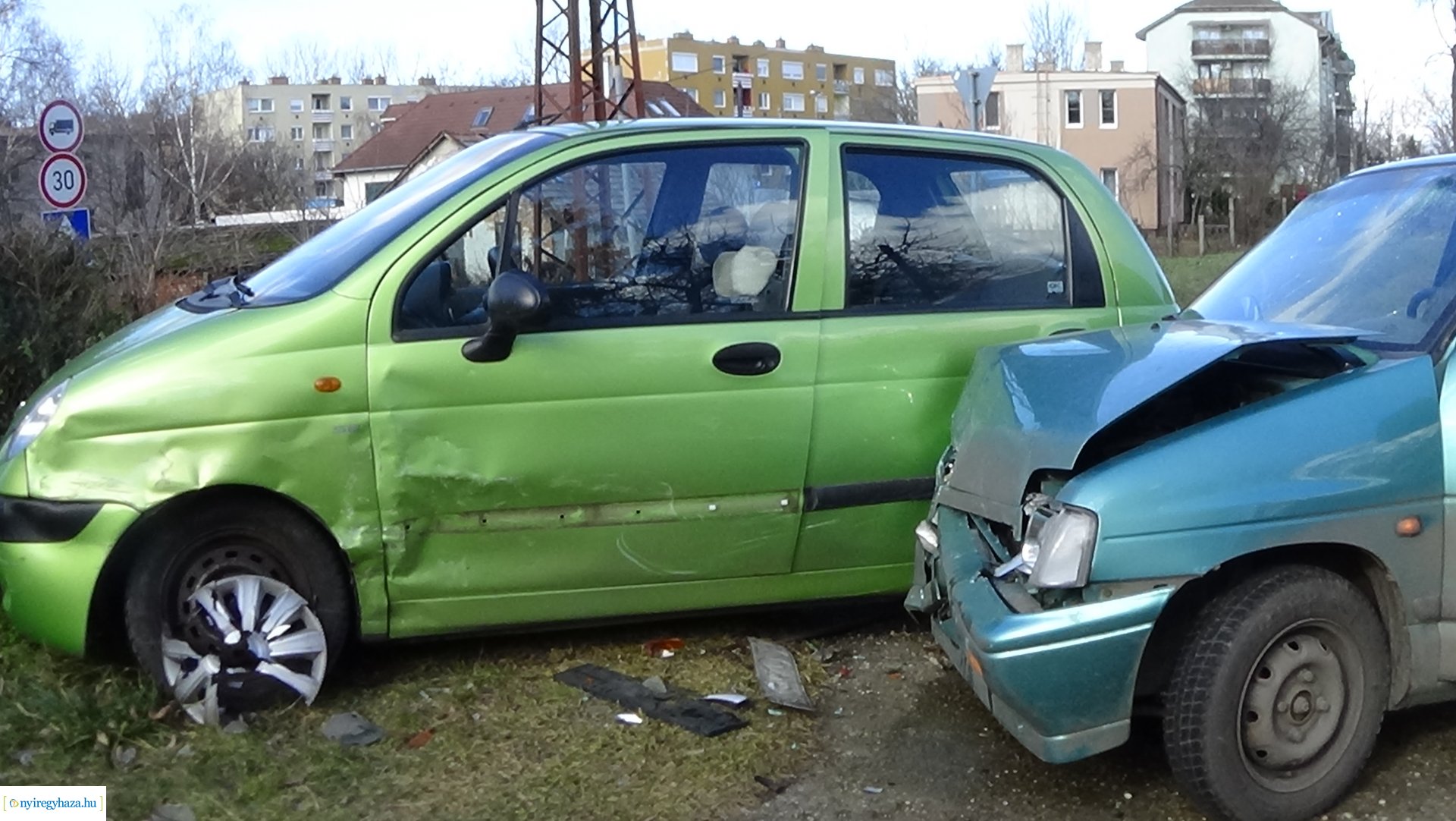 Baleset a Táncsics Mihály és a Bartók Béla utca kereszteződésében