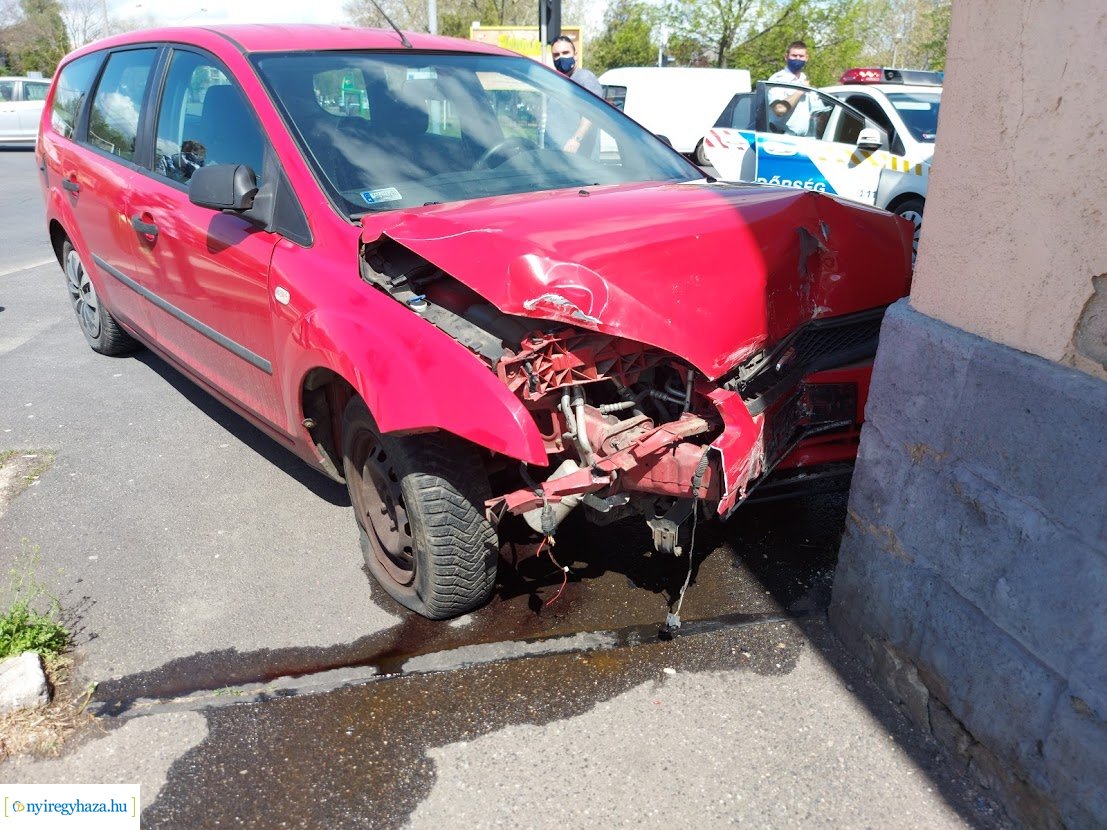 Baleset a Tokaji út kereszteződésében