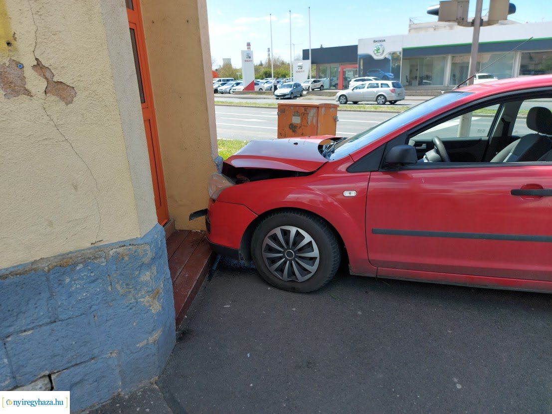 Baleset a Tokaji út kereszteződésében