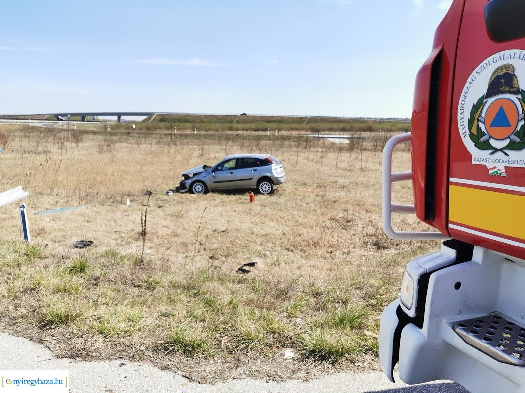 Baleset az M3-as autópálya nagykállói lejáratánál