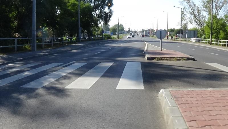Baleset történt a 4-es számú főútvonal Debreceni úti felüljárójánál
