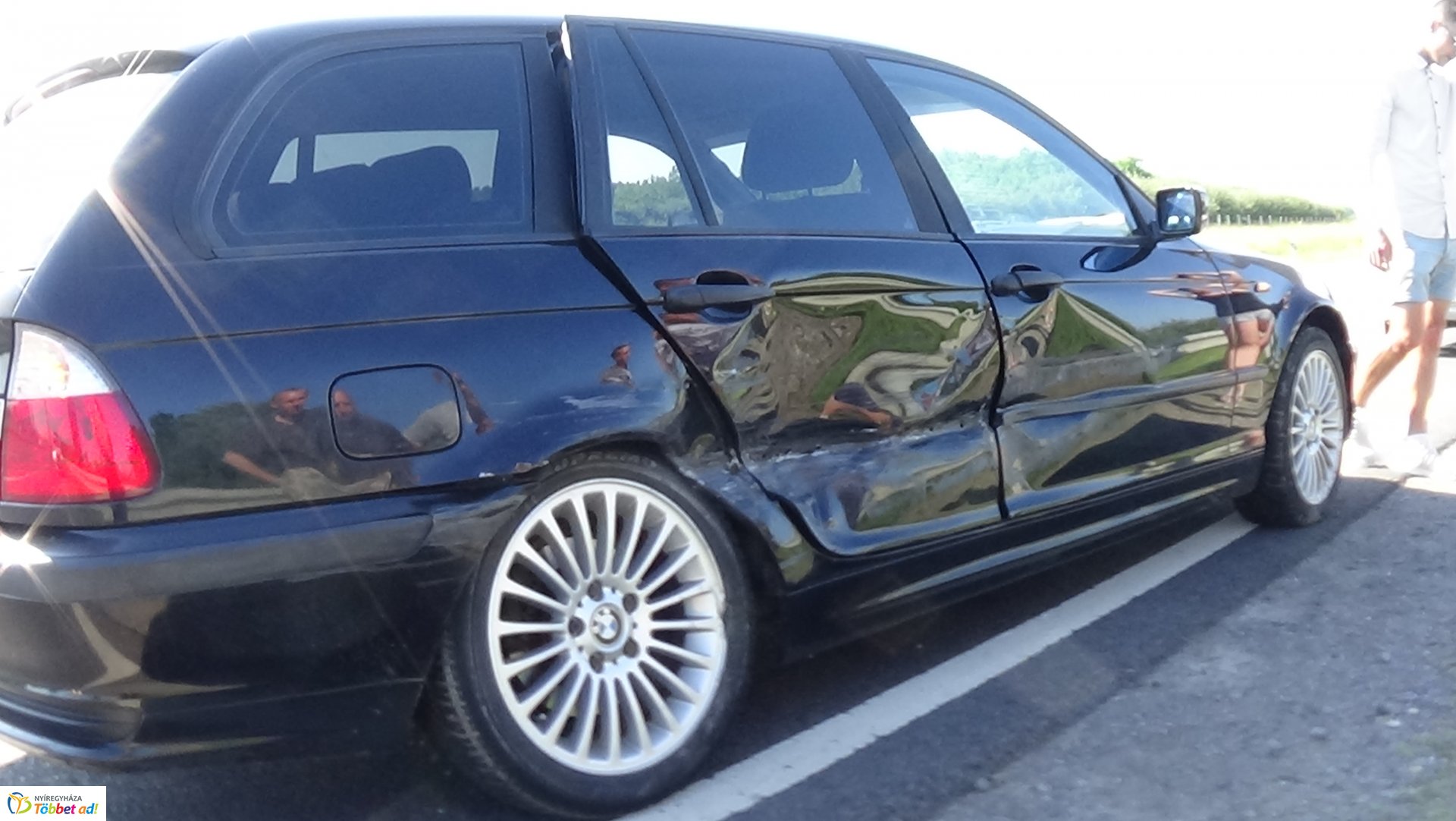 Baleset történt a 403-as elkerülő és a 4-es számú főút kereszteződésénél