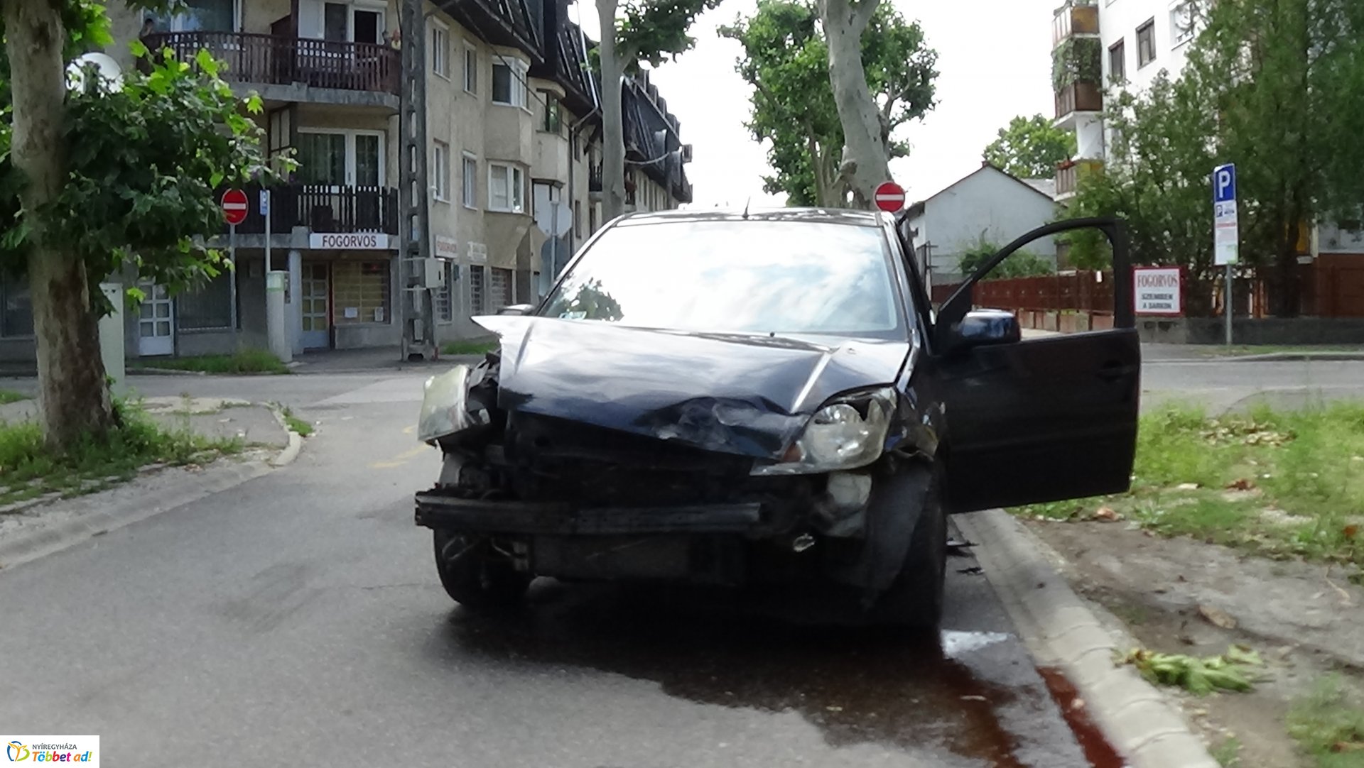 Baleset történt a Deák Ferenc és a Kiss Ernő utca kereszteződésében