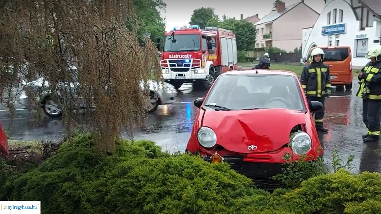 Baleset történt a Korányi Frigyes utcánál