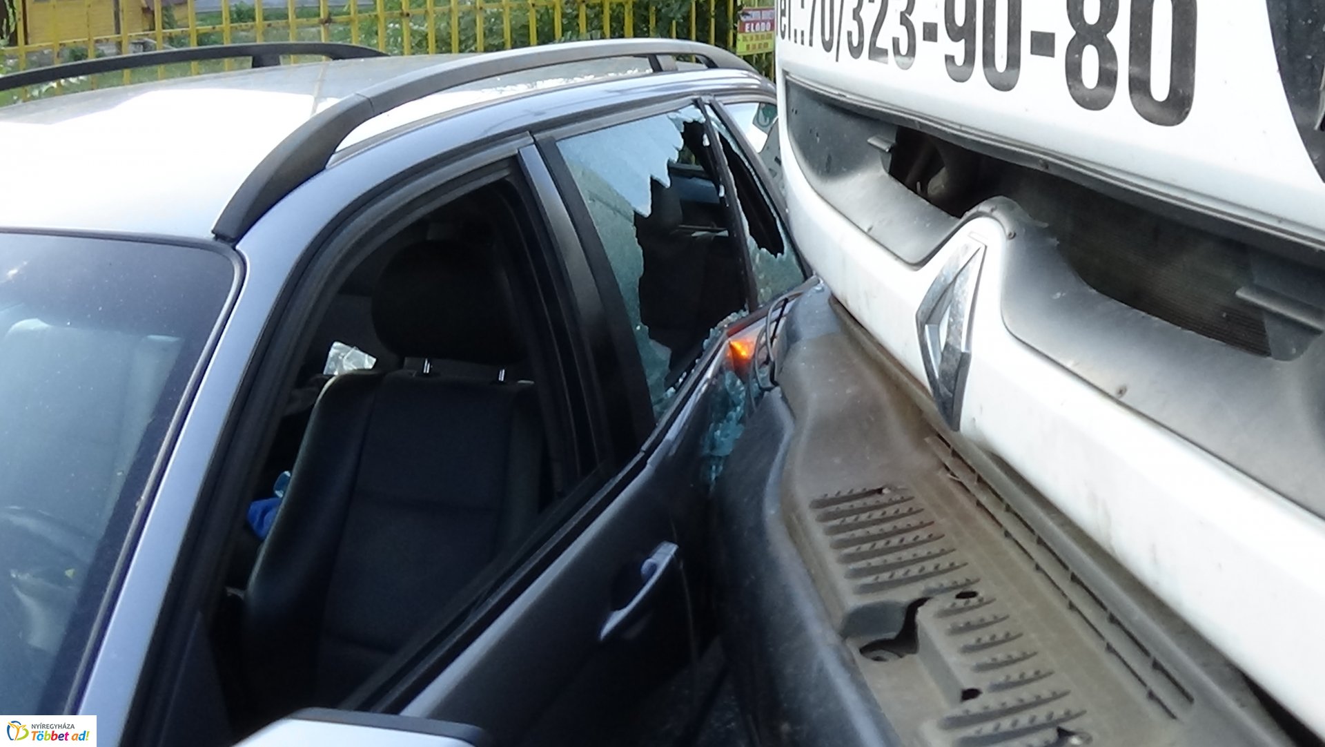 Baleset történt a Liliom és a László utca csomópontjánál hétvégén