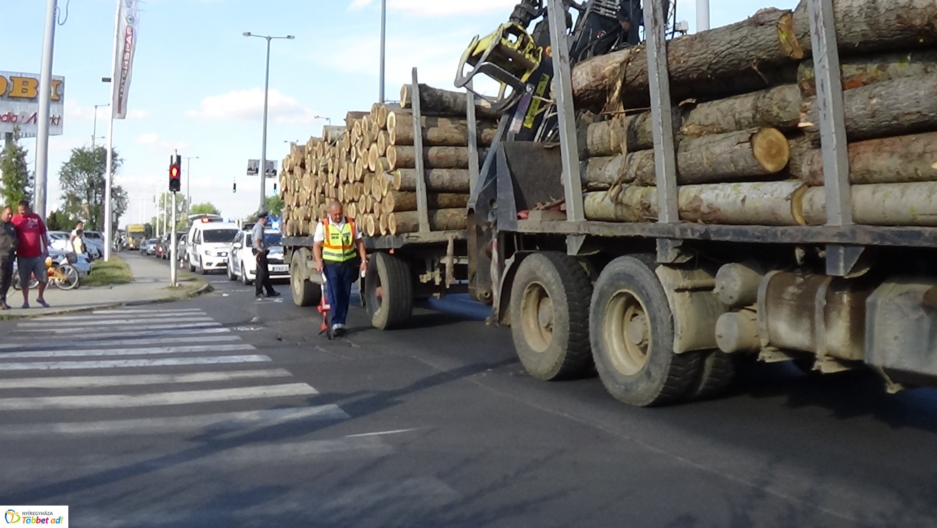 Baleset történt a Liliom és a László utca csomópontjánál hétvégén