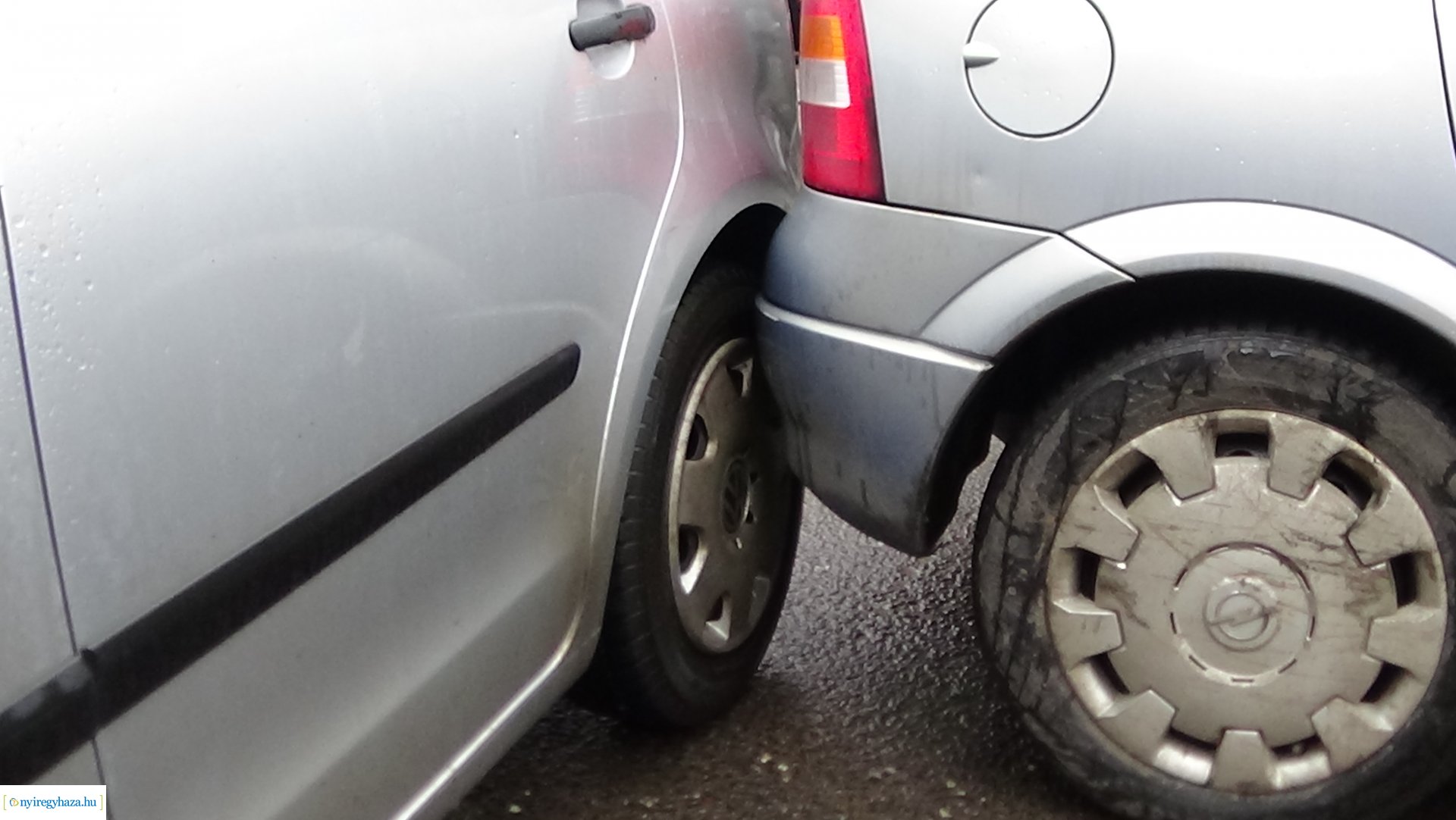 Baleset történt a Szarvas utcán péntek délelőtt