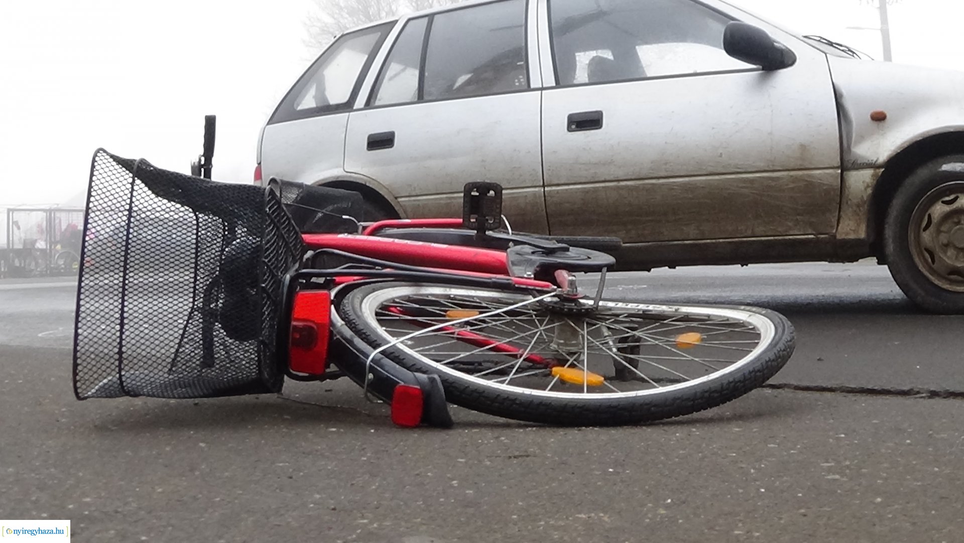 Baleset történt péntek reggel Újfehértó belvárosában