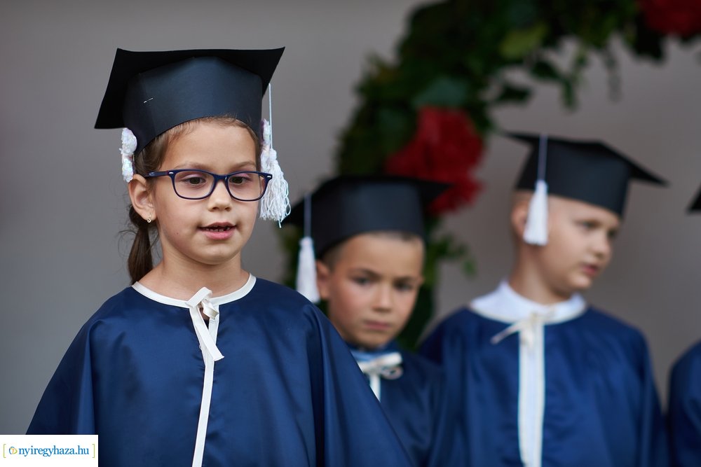 Ballagás az Eszterlánc óvodában