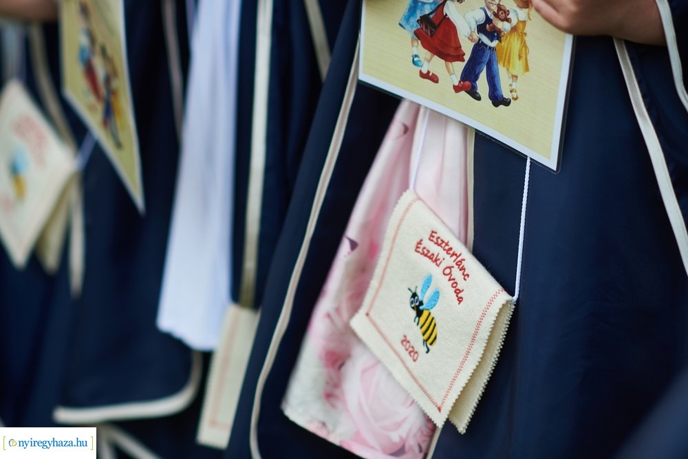 Ballagás az Eszterlánc óvodában