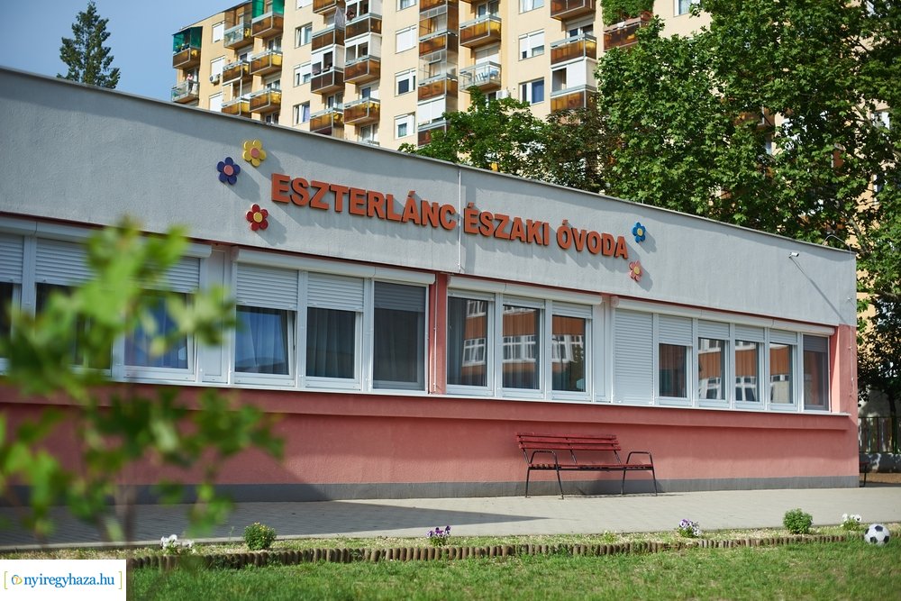 Ballagás az Eszterlánc óvodában