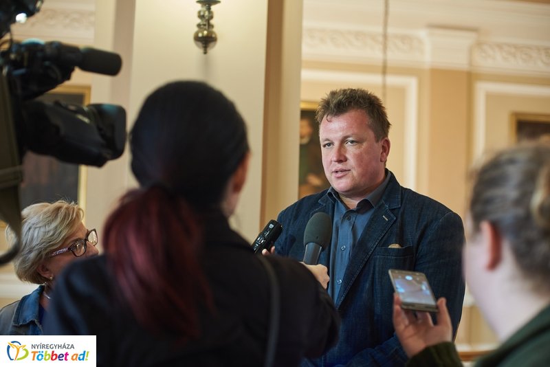 Ballagók Kapcsos Könyve 2019