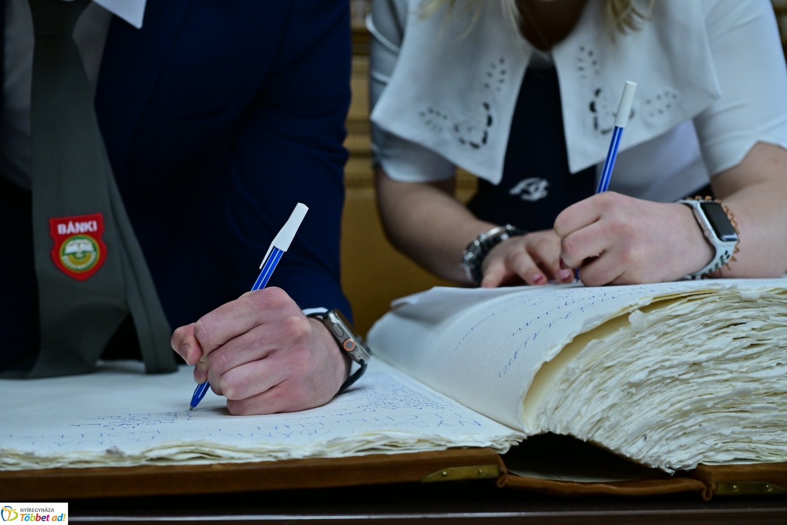 Ballagók Kapcsos Könyve 2025