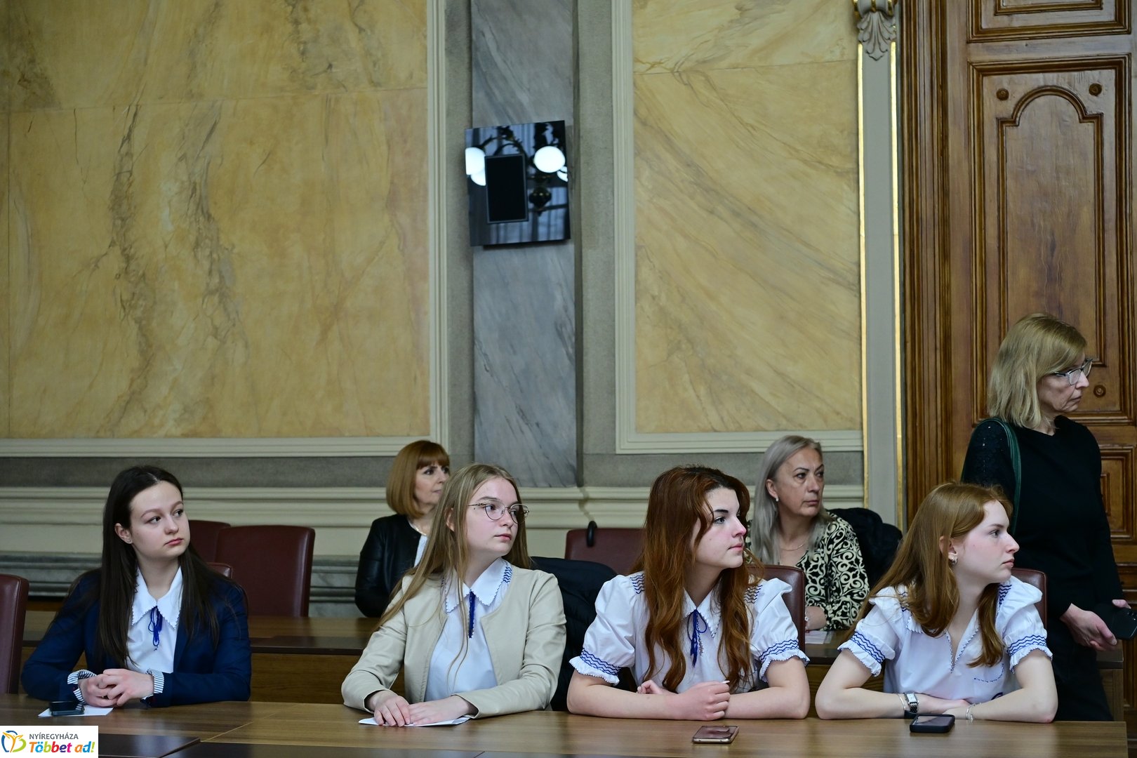 Ballagók Kapcsos Könyve 2025