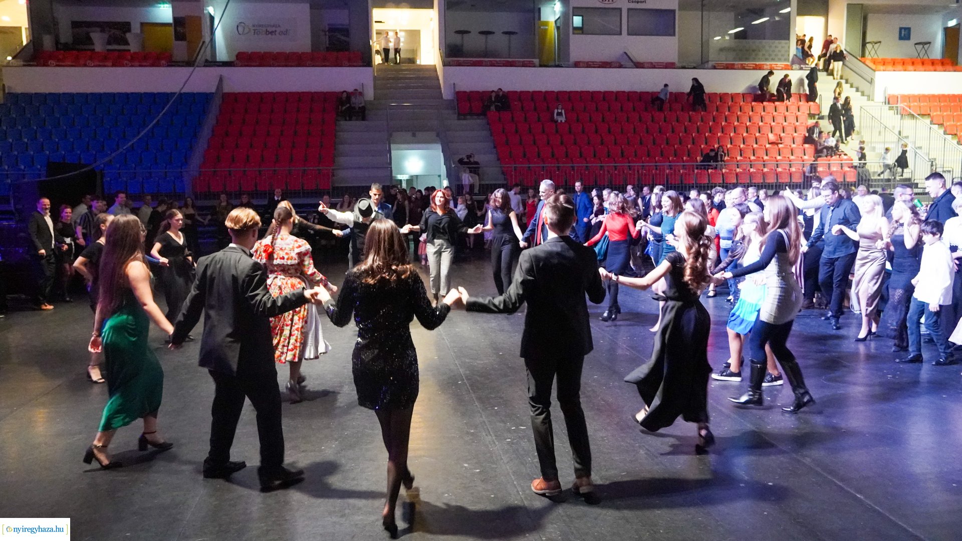 Báloztak a görögkatolikusok