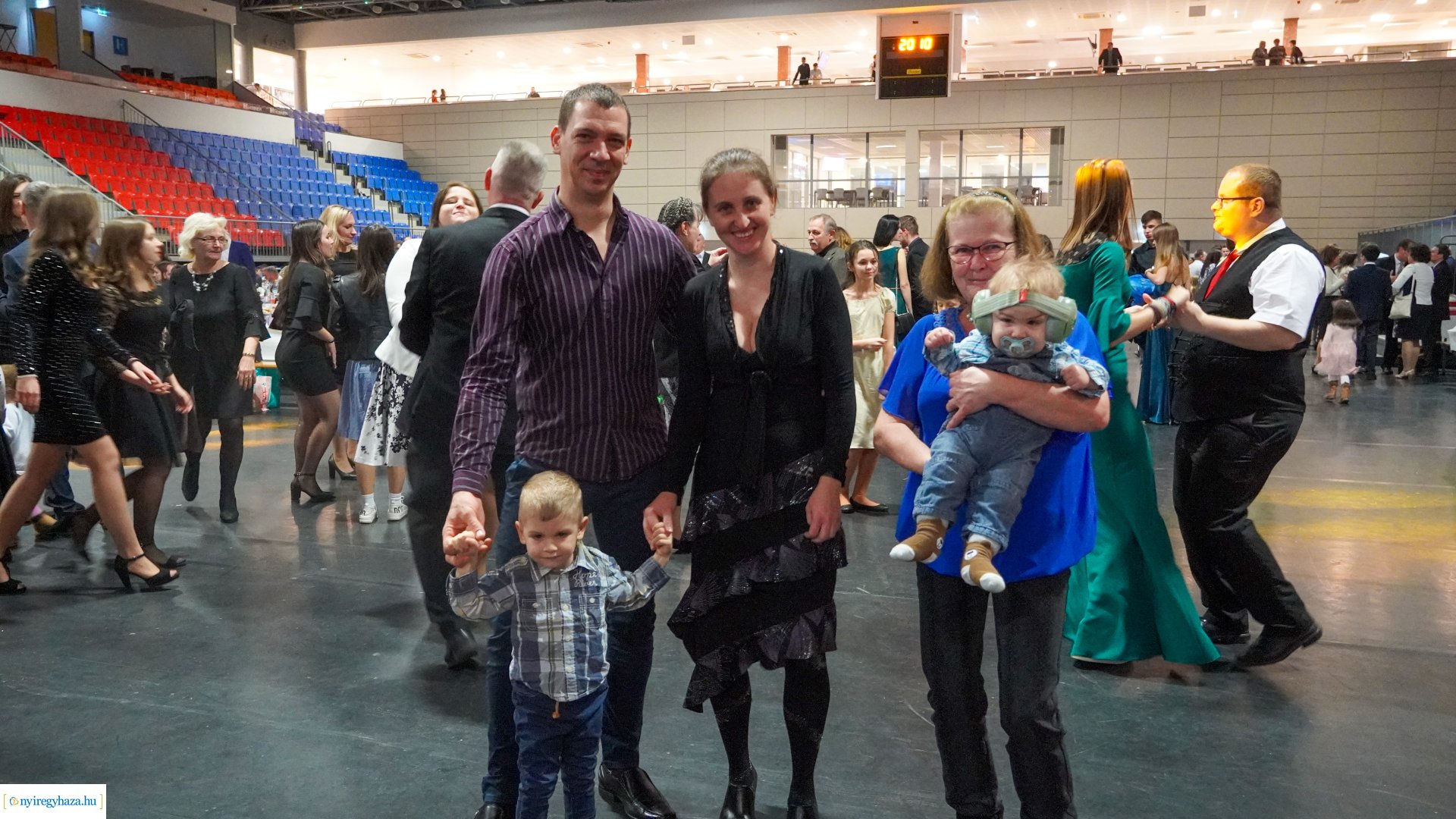 Báloztak a görögkatolikusok