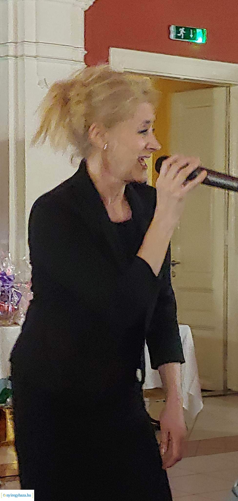 Báloztak a Móra Ferenc Általános Iskolában