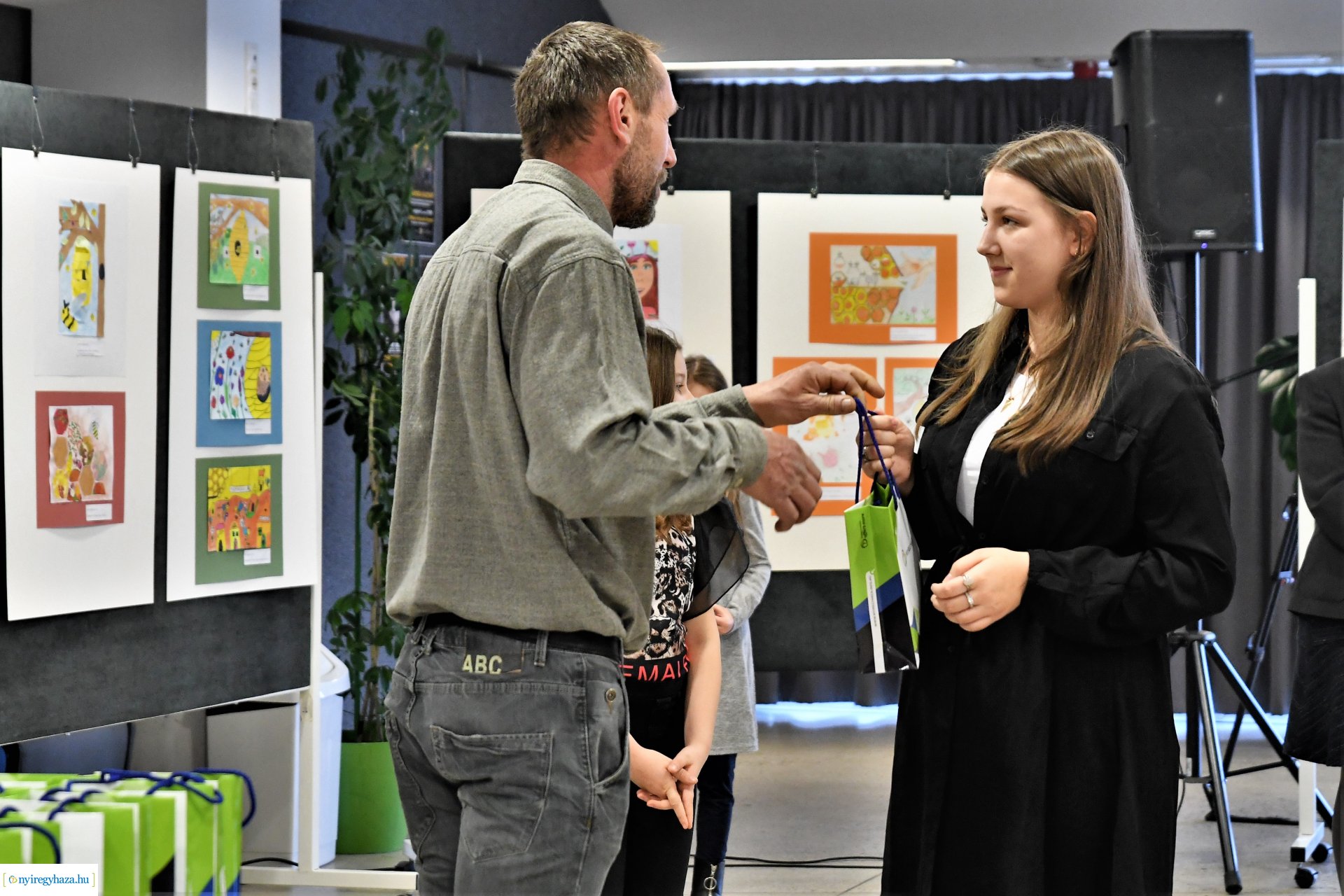 Barátságban a méhekkel - rajzpályázat eredményhirdetés 