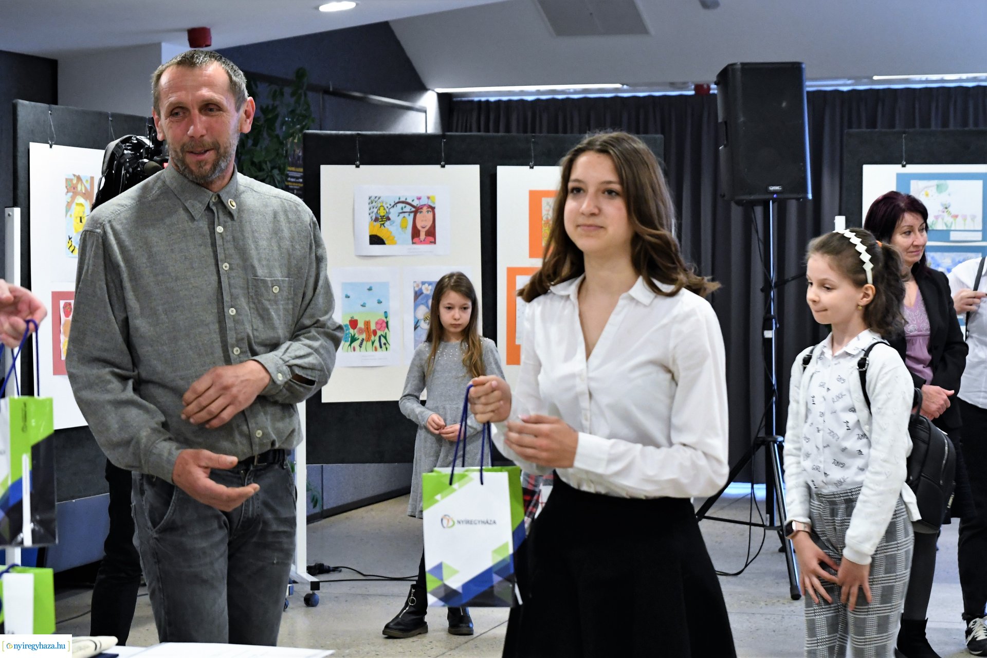 Barátságban a méhekkel - rajzpályázat eredményhirdetés 