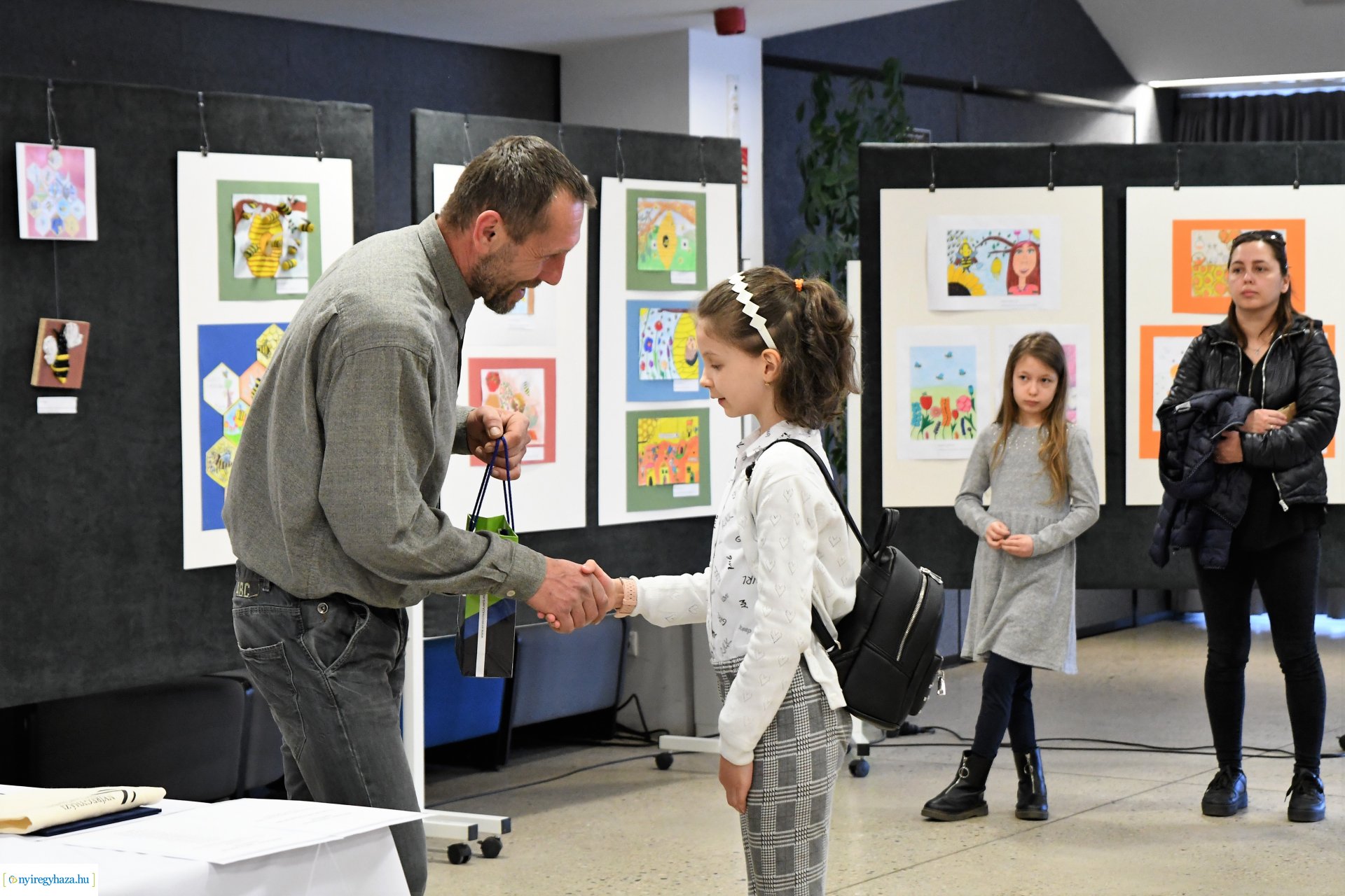 Barátságban a méhekkel - rajzpályázat eredményhirdetés 