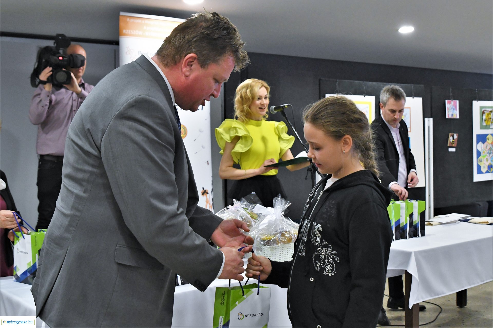 Barátságban a méhekkel - rajzpályázat eredményhirdetés 