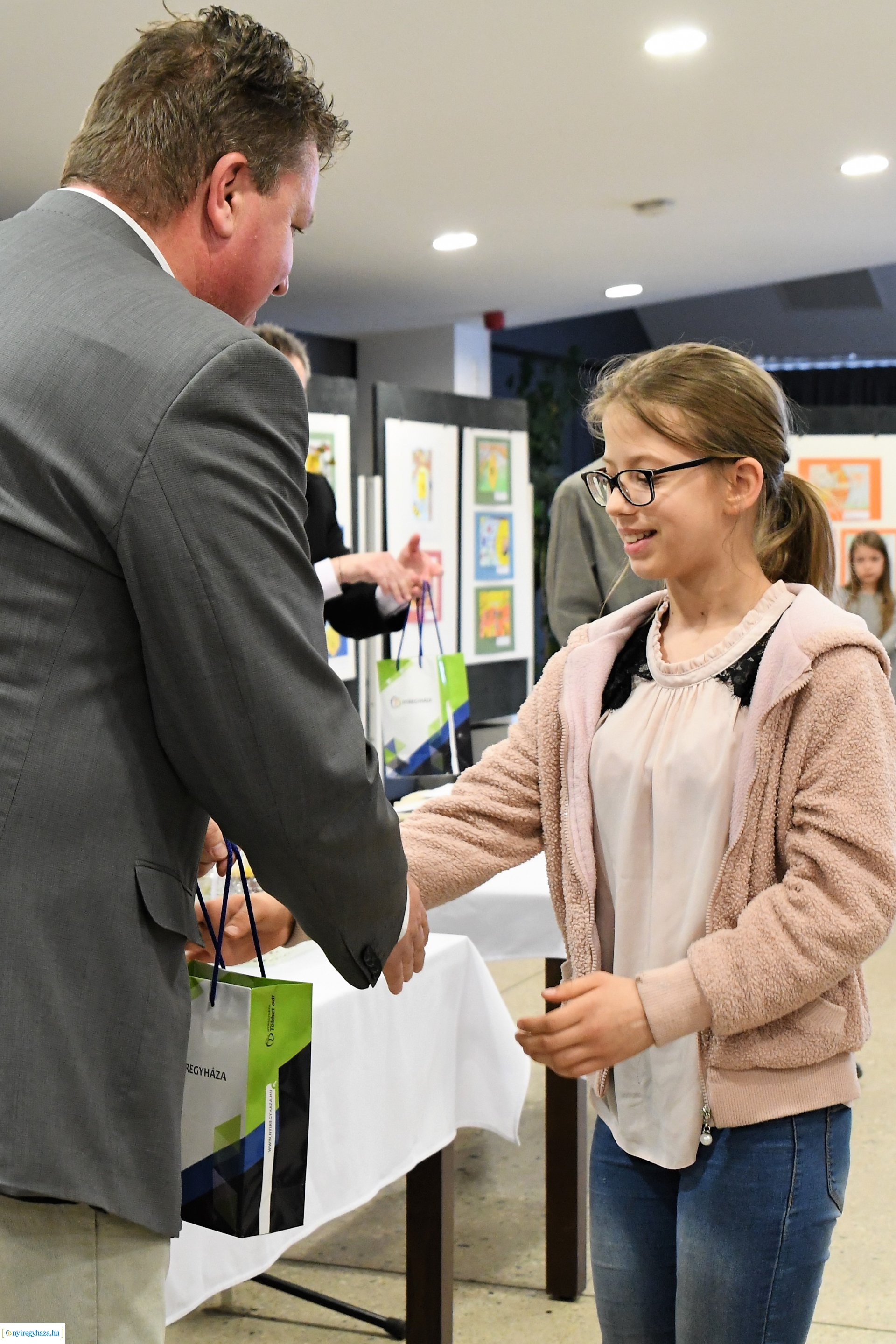 Barátságban a méhekkel - rajzpályázat eredményhirdetés 